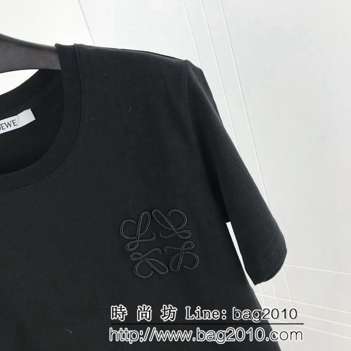LOEWE羅意威 19ss早春新款 簡約刺繡logo短袖 百搭款 定制面料 高版本男女同款 ydi2402